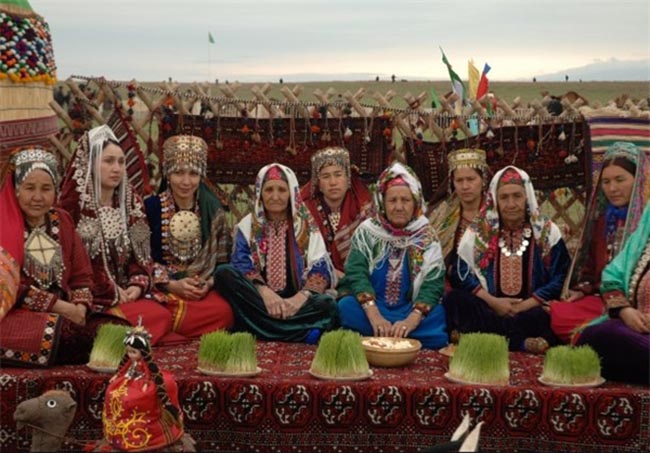 img5161ad589a4ce - مراسم جشن نوروز در ترکمنستان