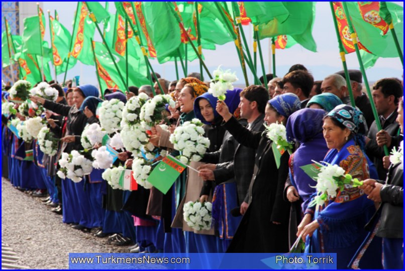 Eftetahie 11 -  حاشیه مراسم افتتاحیه راه آهن بین المللی اترک در کشور ترکمنستان / گزارش تصویری