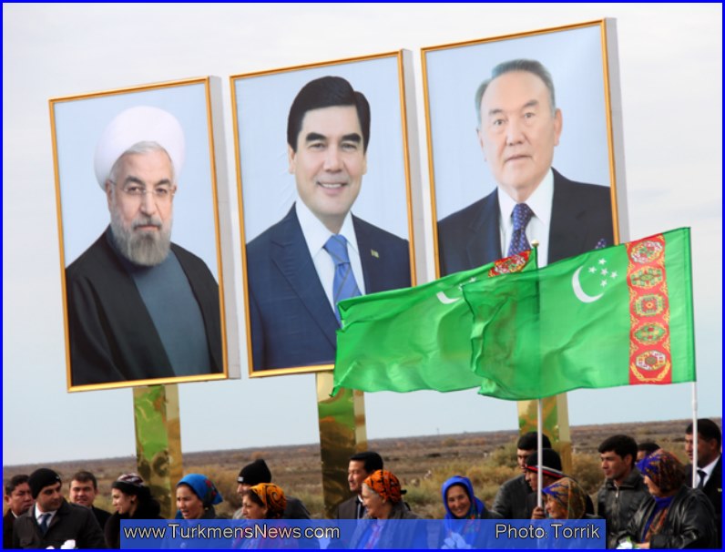 Eftetahie 15 -  حاشیه مراسم افتتاحیه راه آهن بین المللی اترک در کشور ترکمنستان / گزارش تصویری