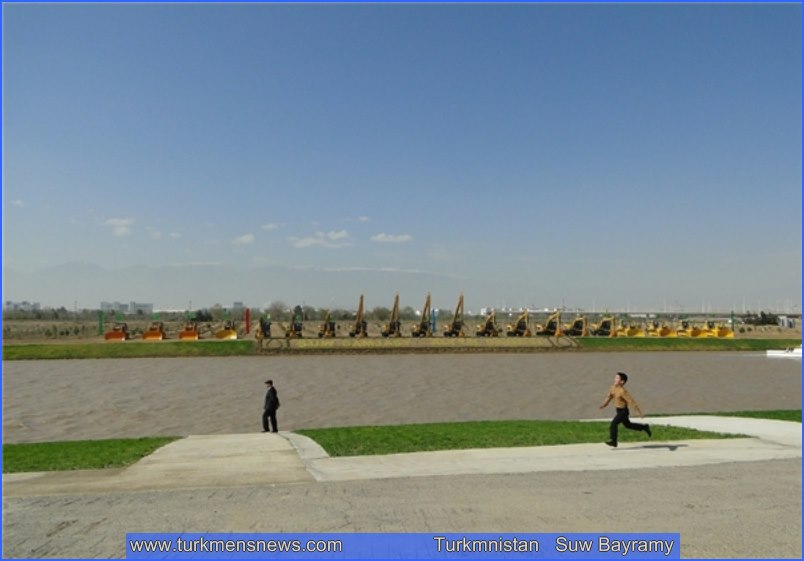 T Suw Bayramy 8 800x600 - برگزاری جشن ملی آب در ترکمنستان/گزارش تصویری
